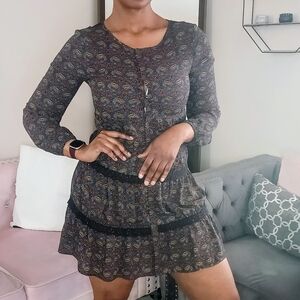 Taylor & Sage Black Paisley-Print Long-Sleeve Tiered Mini Dress